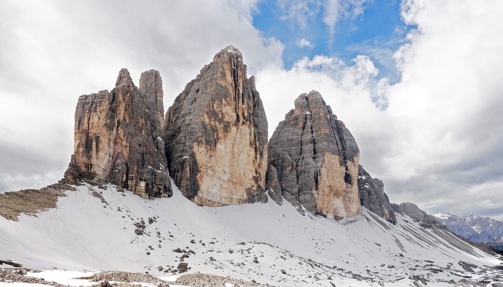 Dolomity
